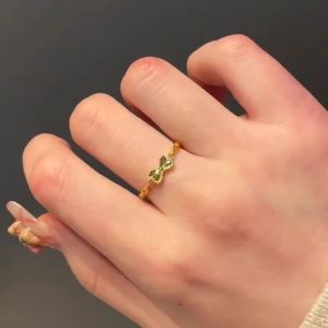 แหวนรูปผีเสื้อสไตล์ฝรั่งเศสสำหรับผู้หญิง แหวนนิ้วชี้แบบเปิดปรับได้ ดีไซน์หวาน แหวนนิ้วชี้สำหรับเด็กผู้หญิง