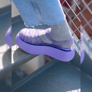 LeaShop บริการส่งรองเท้าแตะแฟชั่นสาวเกาหลีหวานกรุบแต่งสายรัดส้นสวมใส่สบายใส่ 5 สีดีย์ พร้อมสำหรับการเลือกใช้งาน