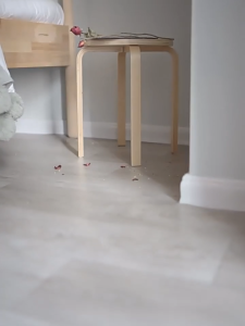 🚚การจัดส่งรวดเร็ว🚚 เสื่อน้ำมันปูพื้นPVC ต้านเสียง สวยงาม เสื่อน้ำมัน ทนทานการสึกหรอ ไม่เบื่อหนี ต้านความชื้น เสื่อน้ํามันแบบหนา สวยงาม สะดวกสบาย เสื่อน้ำมัน