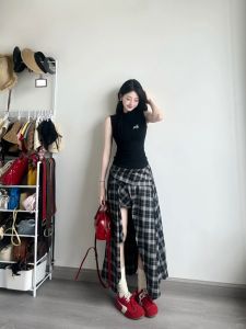 VKSOD | Black Sleeveless Round Neck Vest Top Womens Summer Waist-Cinching Plaid Mini Skirt Set Simple Style Casual Wear Two-Piece Suit