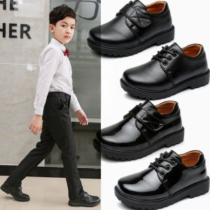 รองเท้าเด็กเด็กผู้ชายเด็กผู้ชายเด็กผู้ชายสีดำสีขาวนักเรียนประถมและมัธยมโรงเรียนการแสดงมารยาทลำลองสติกเกอร์มายากลรองเท้าหนัง