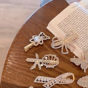 กิ๊บติดผม โบว์ล้อมเพชร กิ๊บสุดหรู แฟชั่นเกาหลี น่ารัก