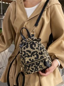 กระเป๋าสะพายคู่ขนาดเล็กสําหรับผู้หญิงใหม่แฟชั่นสไตล์เกาหลีสบายๆอเนกประสงค์ INS ยอดนิยมกํามะหยี่กระเป๋าเป้สะพายหลังขนาดเล็กที่มีความรู้สึกระดับไฮเอนด์