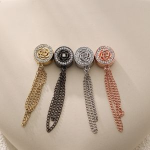 Exquisite Chain Brooch Buckle Alloy Shirt Accessories Clothing Shawl Clip Pin