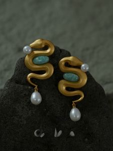 Chillgoat Original Design Natural Stone Pearl Earrings Fashion Jewelry Stylish Alloy Silver Gold Plated Ear Cuffs