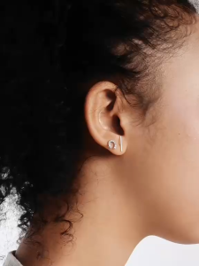 MINIMALIST LAB 925 Sterling Silver Nia Horseshoe Stud Earrings