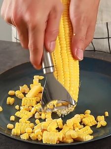 Corn Stripper Peeler Cutter Stainless Steel Corn Stripper Kitchen Easy Peeling Fruit Vegetable Tool Manual Corn Thresher