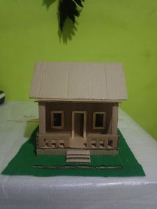 Rumah miniatur kerajinan tangan dari bahan kardus cocok untuk tugas sekolah..