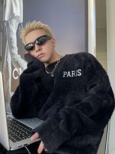 เสื้อสเวตเตอร์ถักคอปกกลมแบบสวมหัวสำหรับผู้ชายและผู้หญิงในฤดูใบไม้ร่วงและฤดูหนาว ผ้าขนแกะเทียมนุ่ม ลายดอกไม้ เสื้อถักทันสมัย ​​เสื้อผ้าทำงาน