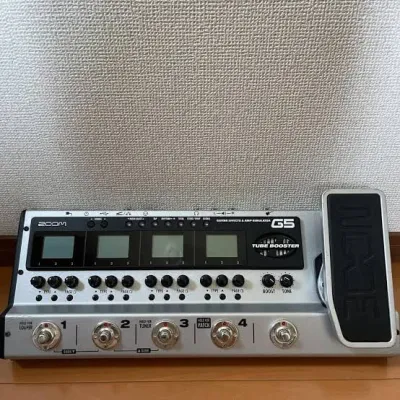 Efek Gitar Zoom G5 Tube Booster