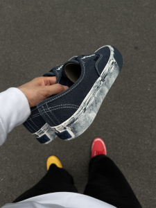 Premium Low-Top Breathable Canvas Slip-On Sneakers Vintage Washed Durable Cloth Youth Casual Shoes round Toe Solid Color