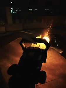 GXU 🔥Large Toy Water Gun ปืนของเล่น Gatling ปืนฉีดน้ำแบบต่อเนื่องอัตโนมัติ แฟลชยิงปืนของเล่นหลอดคู่ หมุน Gatlin คุณภาพสูง ปืนฉีดน้ำของเล่น (จัดส่งภายใน 3 วัน)