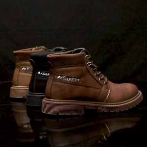 Giày Bảo Hộ Lao Động Nam Chống Va Đập Mũi Thép Đế Cao Su Bền Bỉ Dành Cho Công Trường Xây Dựng