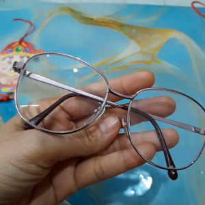 Gọng kính nữ đã qua sử dụng👓 