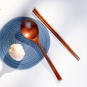 ชุดช้อนและตะเกียบไม้ญี่ปุ่นพร้อมขอนยาว ชุดเครื่องมือกินอาหารแบบพกพาสำหรับผู้บริโภคระดับกลางแจ้ง