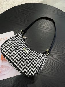 [Looks Expensive I Really Love This One] Free Shipping for over 2 Houndstooth Underarm Bag Shoulder Bag