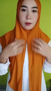 Hjab SEGITIGA NONPAD By Novita Hijab