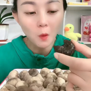 BAWANG HITAM BLACK GARLIC KATING FREE GOLD BISA COD 250GRAM