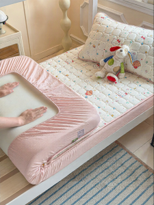 Suxuan | Waterproof Quilted Anti-Slip Full Mattress Cover 90x190cm