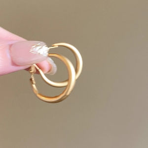 Elegant Matte Gold Hoops Earrings Minimalist Style Fashionable Temperament Ear Jewelry Alloy/Plated Silver/Plated Gold Material