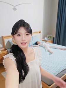 Bananue | Ice Silk Latex Summer Maternity-friendly Bed Skirt Style Cooling Pad