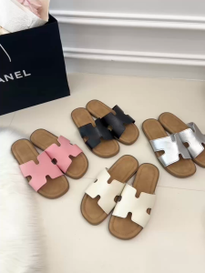 YOTO New H-Strap Flat Sandals For Women Leather Slide Sandals Comfortable Outdoor Beach Slippers