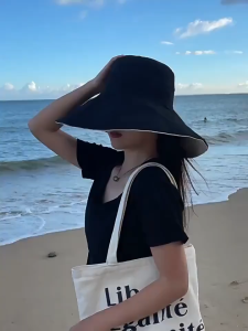 กันฝุ่น พับเก็บได้ แฟชั่น สไตล์ทันสมัย มีเชือกกันลม สีพื้น หมวก​บั​กเก็ต​ 2​ ด้าน