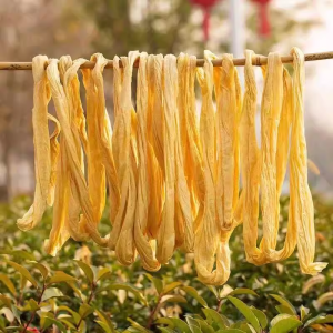 Handmade Traditional Farmhouse Soy Protein Meat Dry Bean Skin Soybean Artificial Meat Oil Bean Skin Puffed Tofu Snack 500g