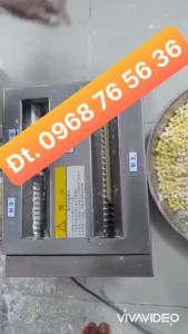 Máy làm trân châu Máy vo viên khoai dẻo Máy làm viên thuốc bắc thuốc đông y làm viên tròn khuôn inox ST106