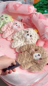 MeeiJaShop มือตบกล่อมเด็กนอน ช่วยในการนอนหลับ ของเล่นเด็ก มีแบตในตัว มีสายชาจ USB ถอดซักได้ ปรับเกียร์ได้ 3ระดับ