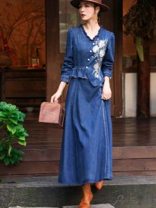 Retro Embroidered Heavy Work Denim Dress V-Neck Long Sleeve mid Waist Cotton Blend Autumn New Style A-Line Midi Dress