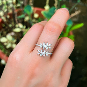 SEQUITO Elegant Ladies Jewelry White Gold Plated Pave Setting AAAAA Cubic Zirconia Delicate Floral Shape Open Cuff Finger Ring Adjustable Wedding Band SR135