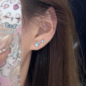 Elegant Blue Zircon Ear Cuff Non-Removable Ear Jewelry Daily Versatile Small Design Sensation Simple Style Alloy Ear Studs
