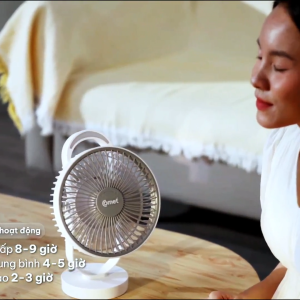 Quạt Sạc Tích Điện Comet CRF1606 Chính Hãng Pin Lithium 3 Cấp Gió Có Đèn Led Dùng Lâu