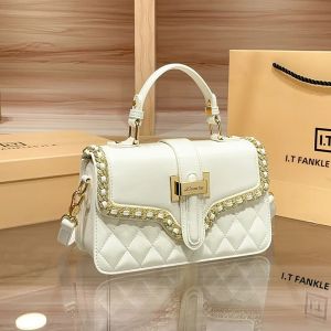 Túi Xách Nữ Thời Trang Chất Liệu Dây Xích Túi Vuông Nhỏ Đeo Chéo Chất Liệu PVC Cao Cấp Kiểu Lưới Kim Cương Dùng Được Đa Năng