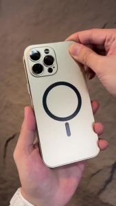 Sarung efon logam untuk iPhone 12 14 13 Pro Max 14plus wireless charging  glass melindungi perlindungan efon frosting magnetik