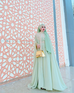 Kaftan Set Iner Turban Belt Modern Kekinian Design Mewah Untuk Pesta dan Lebaran Bahan Ceruti