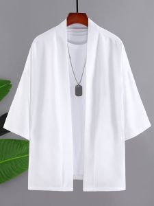 kimono pria dan wanita dengan lengan 3/4