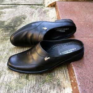 Sandal sepatu kulit murah bonus kaos kaki