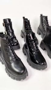 Sepatu Docmart Sneakers Wanita Boots Oxford Fashion Wanita Kasual