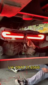 Đèn led hậu xe tải mẫu BMV điện 24V - 12V với 6 chế độ ánh sáng mới 2024