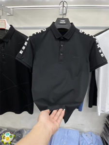 เสื้อโปโลแขนสั้นผู้ชายสีทึบสําหรับฤดูร้อนผ้าฝ้ายแท้ระบายอากาศและมีสไตล์พร้อมลวดลายอินเทรนด์