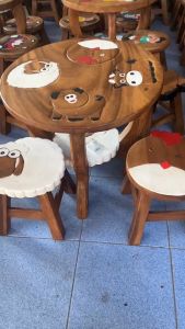 โต๊ะเด็ก ชุด โต๊ะไม้กลม ลายรวมสัตว์ สีน้ำตาล โต๊ะกลม1ตัว และ เก้าอี้ 4 ตัว โต๊ะเรียน โต๊ะเขียนหนังสือ โต๊ะญี่ปุ่น โต๊ะอเนกประสงค์ โต๊ะทำการบ้าน โต๊ะเด็กอนุบาล
