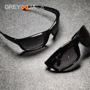 Grey Jack Kacamata Sunglasses Hitam Sport Polarized TR90 Ringan Anti Silau UV400 Stylish 1801