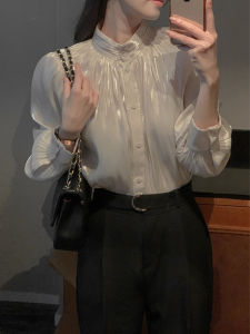 เสื้อเชิ้ตแขนยาวผู้หญิงสไตล์เกาหลีหวานๆ สง่างาม ทรงหลวม แขนโคมไฟ คอตั้งครึ่งตัว ฤดูร้อน 2024 ผ้าซาติน