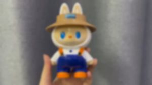 Kipas Angin Kalung Labubu: Hadiah Ulang Tahun yang Praktis & Stylish