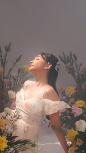 SEA MAKEUP GLEAM LUSTER TINTED LIP BALM