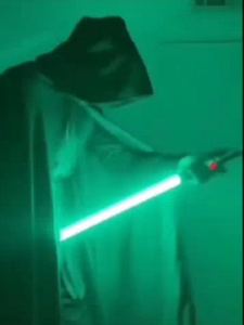 【Damaiii】COD Star Wars 2 ชิ้น ไลท์เซเบอร์ 7 สี 2 in 1 LED ดาบแฟลช แท่งเรืองแสง