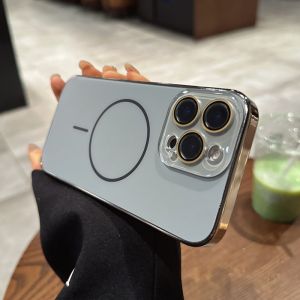 CHUANGYIWEI | Titanium Grey AG Sandblast Magnetic Charging Narrow Circle 3-in-1 Phone Case for iPhone 17 Pro Max