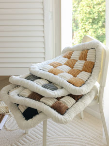 Thick Warm Anti-slip Fluffy Seat Cushion